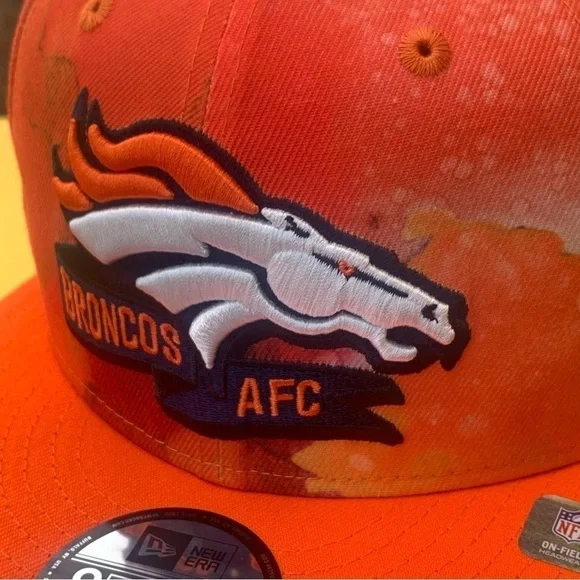 Denver Broncos New Era 2022 Sideline 9FIFTY Ink Dye Snapback Hat - Orange - Picture 3 of 8